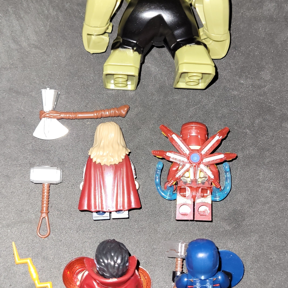 Superhero Action Figure Set - Multicolor - Picture 2 of 2